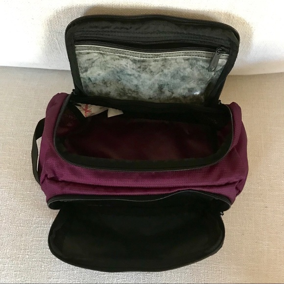 ll bean toiletry kit